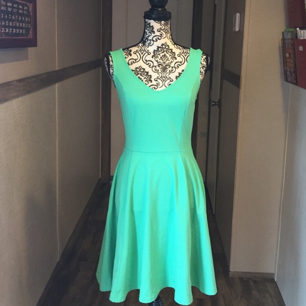 Anthropologie Cynthia Rowley Mint Zipper Dress - Picture 1 of 4